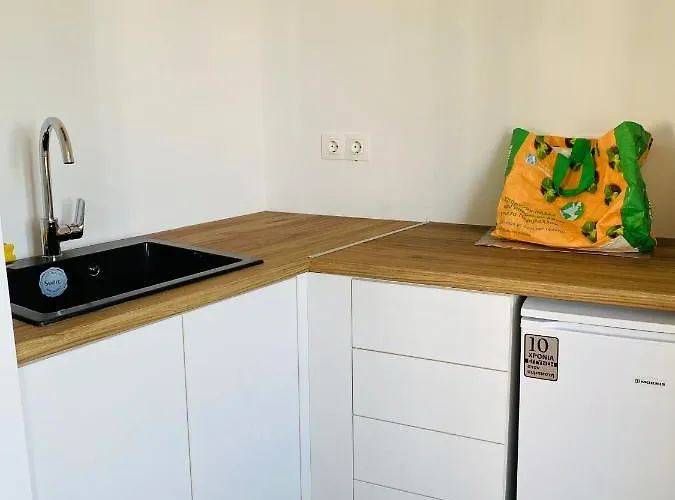 Mentor Adamantas (Milos)